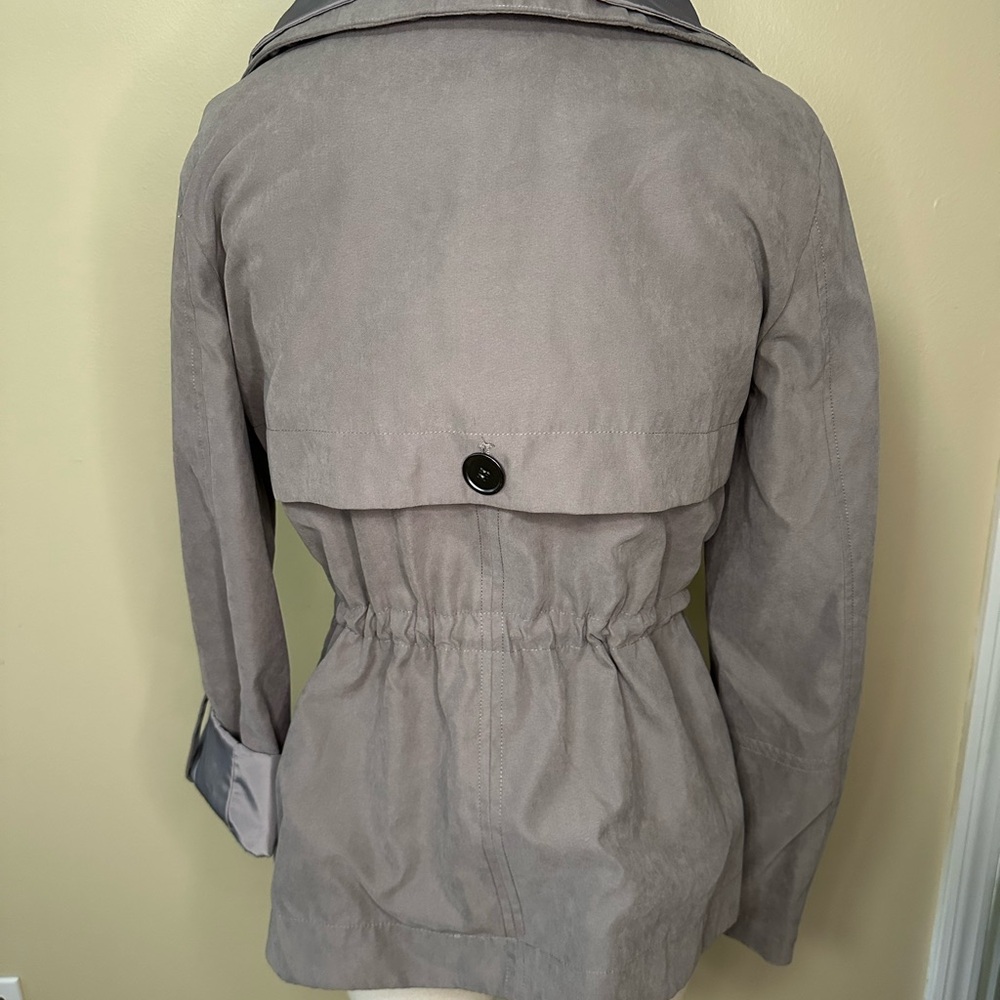 Mo-Ka Women’s (XS) All Weather Jacket with pull cords at waistline : grey - Picture 2 of 5